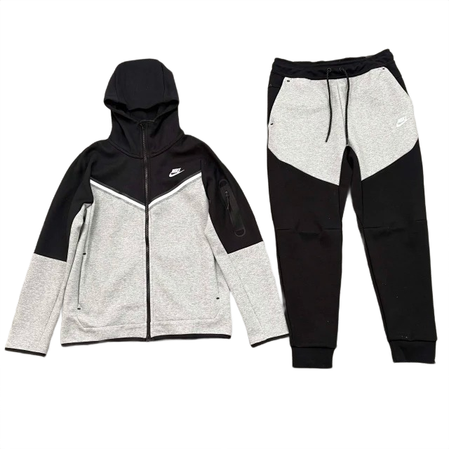 TECH FLEECE