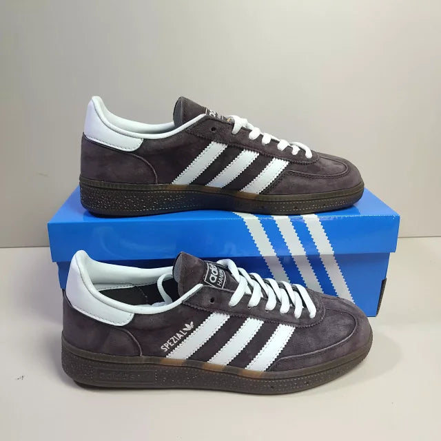 HANDBALL SPEZIAL