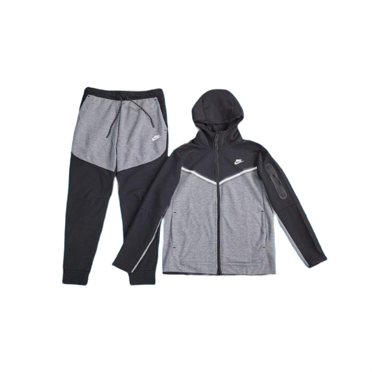 TECH FLEECE